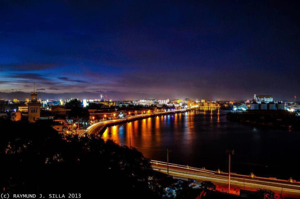 Aparthotel Avida Atria T2-F ,5Mins To Festive Walk And 4 Mins To Iloilo Convention Center Exteriér fotografie